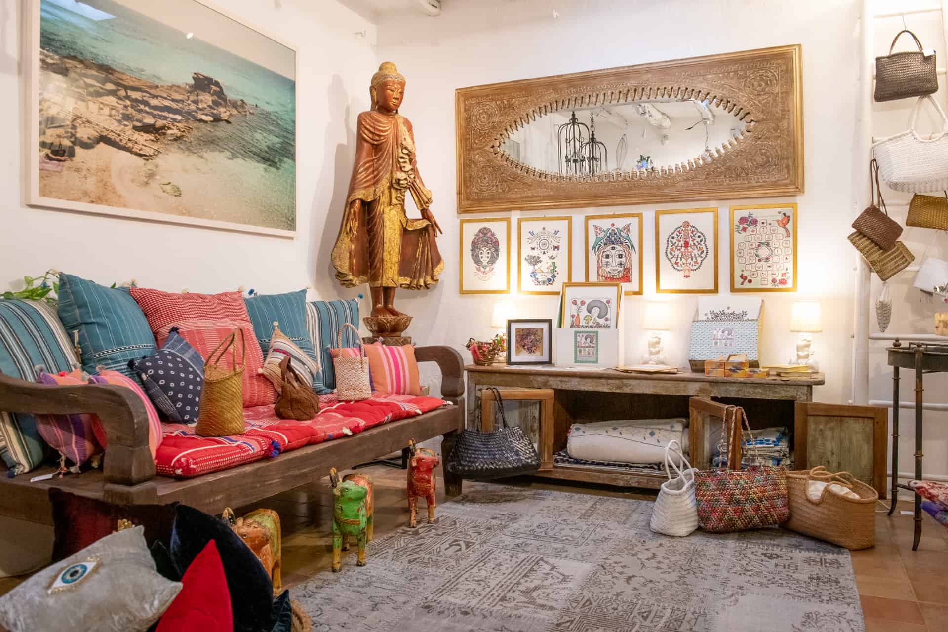 The Ibiza Shop - La Galeria Elefante Ibiza