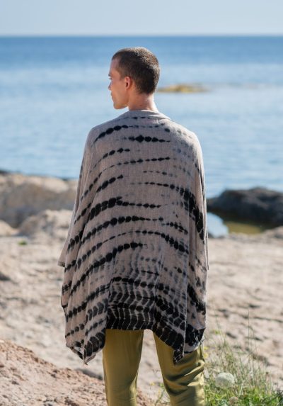 ISLANDER T SHIRT NY FRAN TROUSERS TIE DYE WOOL SHRUG LA GALERIA ELEFANTE IBIZA GYPSY WESTWOOD PHOTOGRAPHY CAROLINE & MARC 8