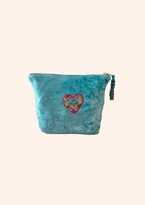 love clutch 6 1 1