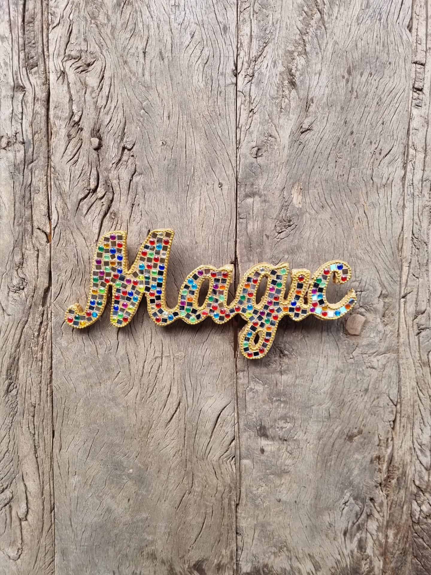 magic glitter sign gold 1