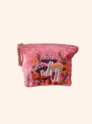 mushroom clutch e1735579923457 1