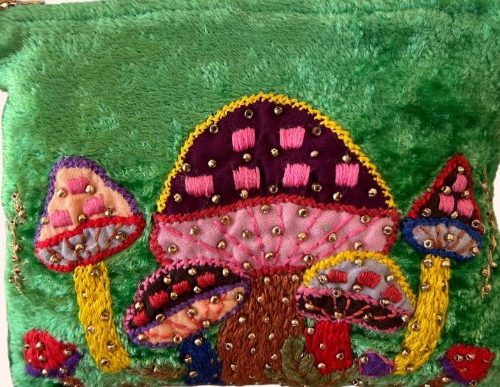 sewa mushroom purse green 1 1 e1736352580935