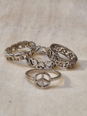 silver band rings 1