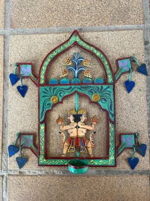 La Galeria Elefante Ibiza Colorful Indian-inspired decorative wall hanging with elephants and hearts.